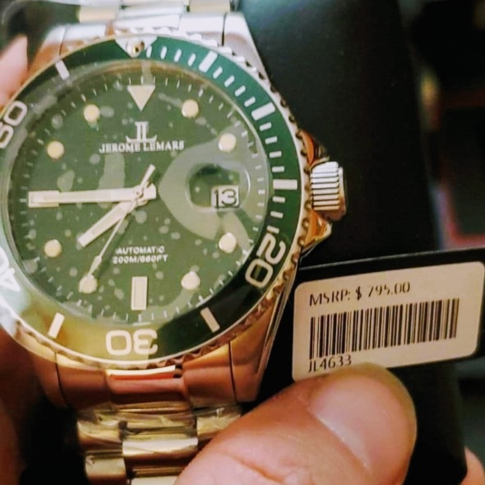 Jerome Lamar's green face mens watch